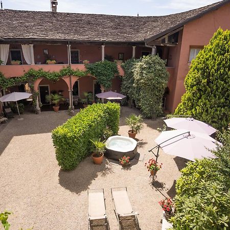 B&B Locanda Tempi Lontani Adults Only Orta San Giulio Luaran gambar