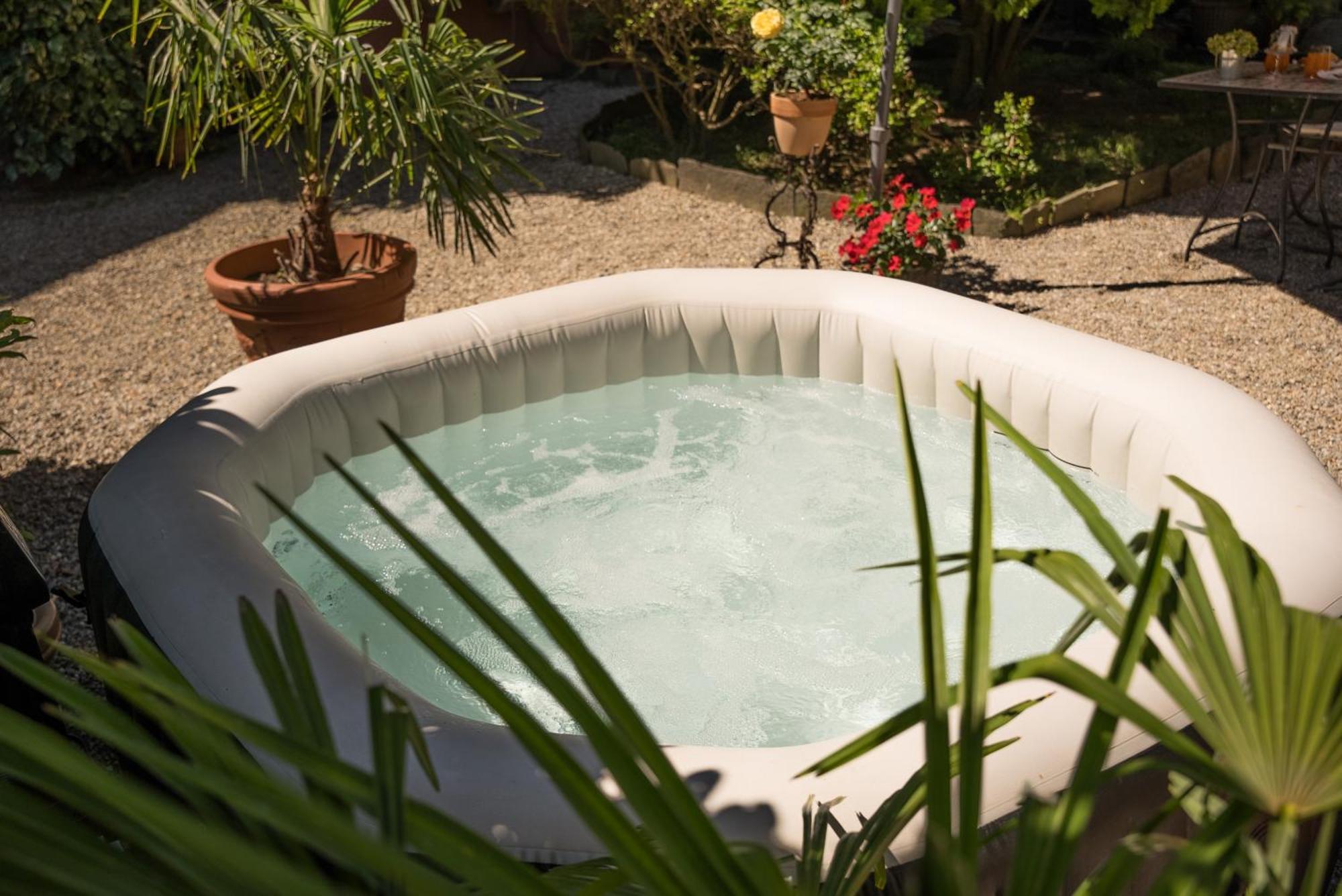 B&B Locanda Tempi Lontani Adults Only Orta San Giulio Luaran gambar