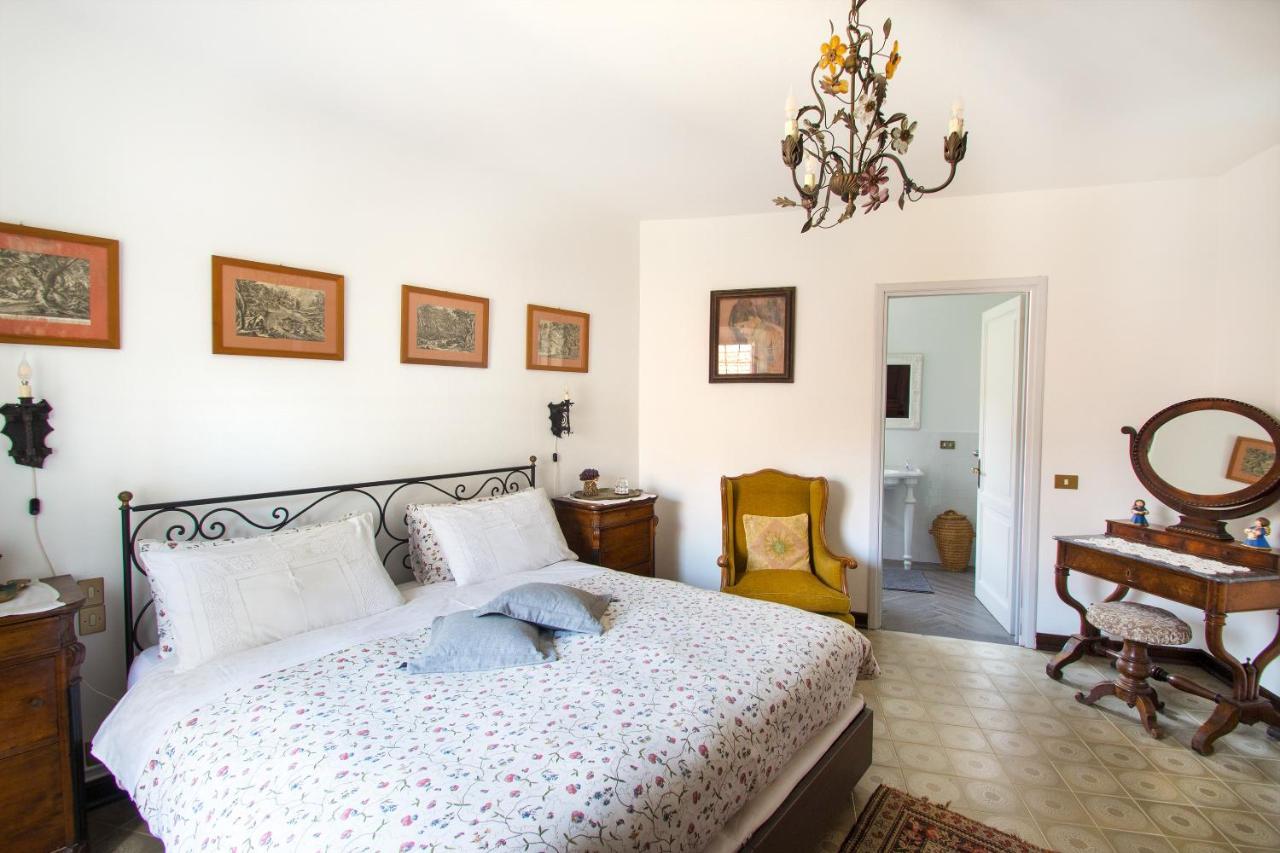 B&B Locanda Tempi Lontani Adults Only Orta San Giulio Luaran gambar